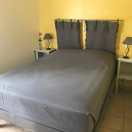 Ma Maison Jaune -